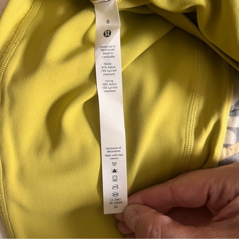 Lululemon Align High Rise 25”, Yellow Pear, size 6 - Picture 11 of 11